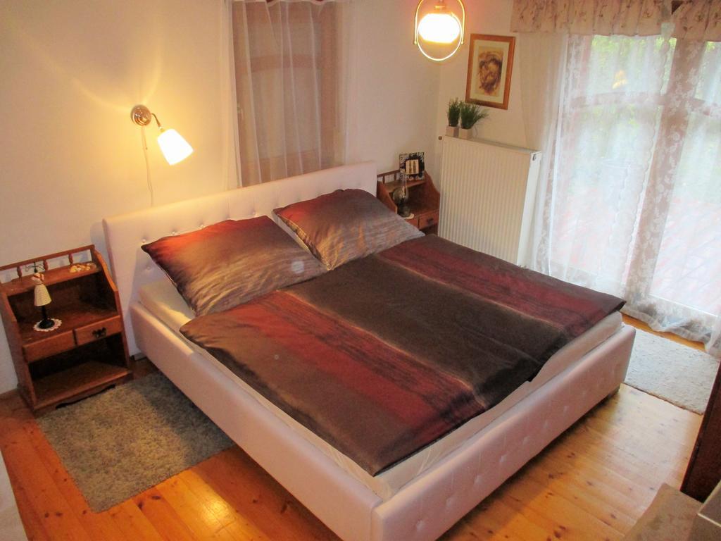 Mediterran Apartman ペーチ エクステリア 写真